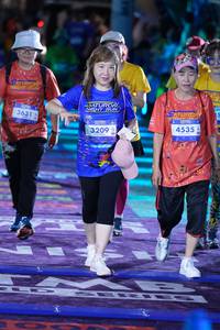 BIB: 3631, 4535, 3209
                            <button type="button" onclick="openModal(26261432)" class="btn btn-primary btn-sm float-right btn-popup" data-toggle="modal" data-target=".modal-high-quality">
                        <i class="fas fa-shopping-cart"></i> Add to Cart
                    </button>
                                            <button type="button" onclick="isThisMe(26261432, true)" class="btn btn-success btn-sm float-right btn-popup btn-isme hidden" data-toggle="tooltip" data-placement="bottom" title="นี่คือรูปของคุณใช่ไหม คลิกที่นี่เพื่อเอาเข้าอัลบั้ม">
                        <i class="fas fa-plus"></i> Add to album
                    </button>
                    <button type="button" onclick="isThisMe(26261432, false)" class="btn btn-warning btn-sm float-right btn-popup btn-isnotme hidden">
                        <i class="fas fa-ban"></i> Remove from album
                    </button>